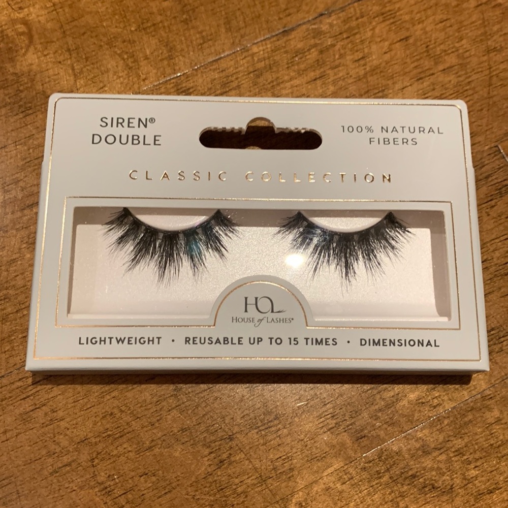 Lashes never opened